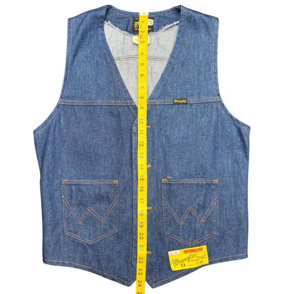 Vintage Wrangler Denim Vest New With Tags No Fault Denim Made USA Size M - Picture 8 of 8